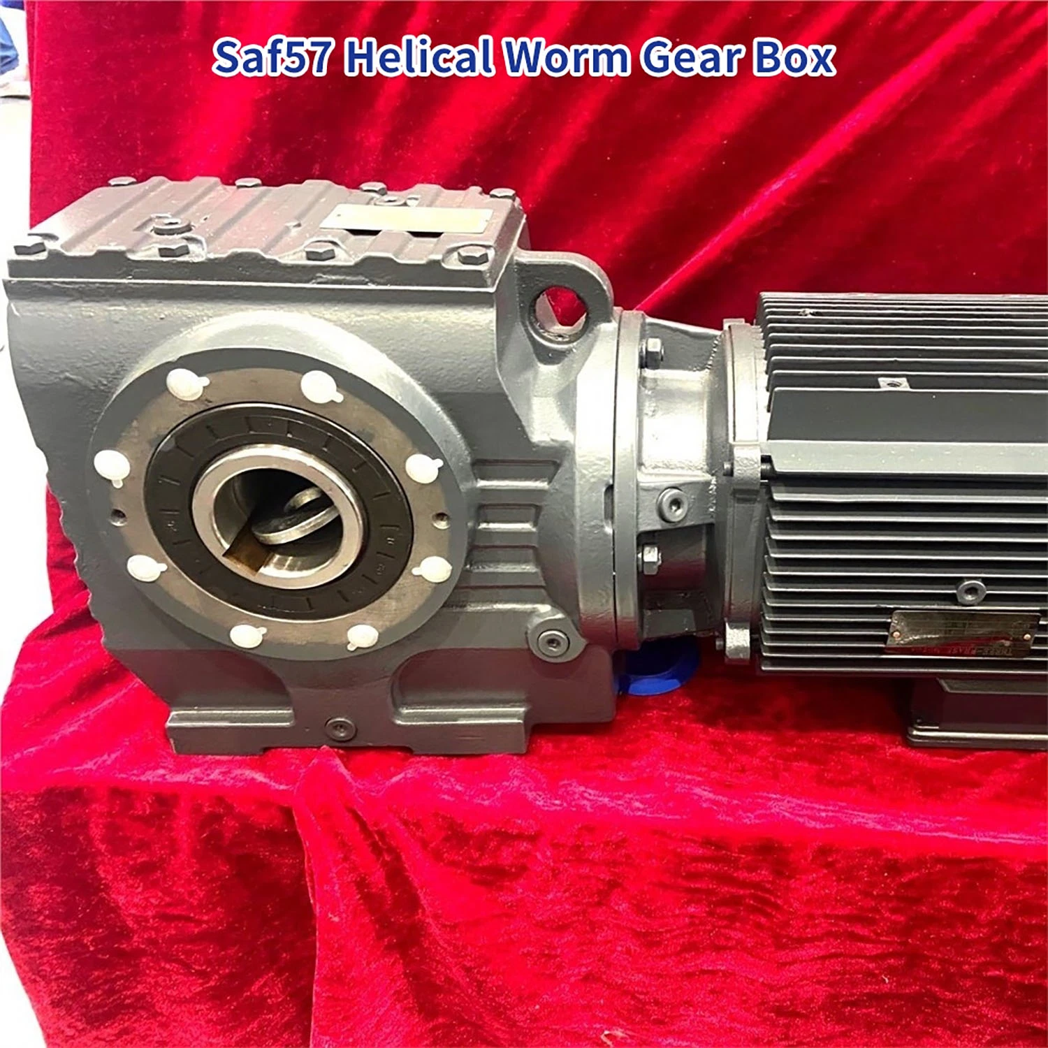 Mechanical Self Locked SA Series Saf57 Helical Worm Gear Box for Elevator