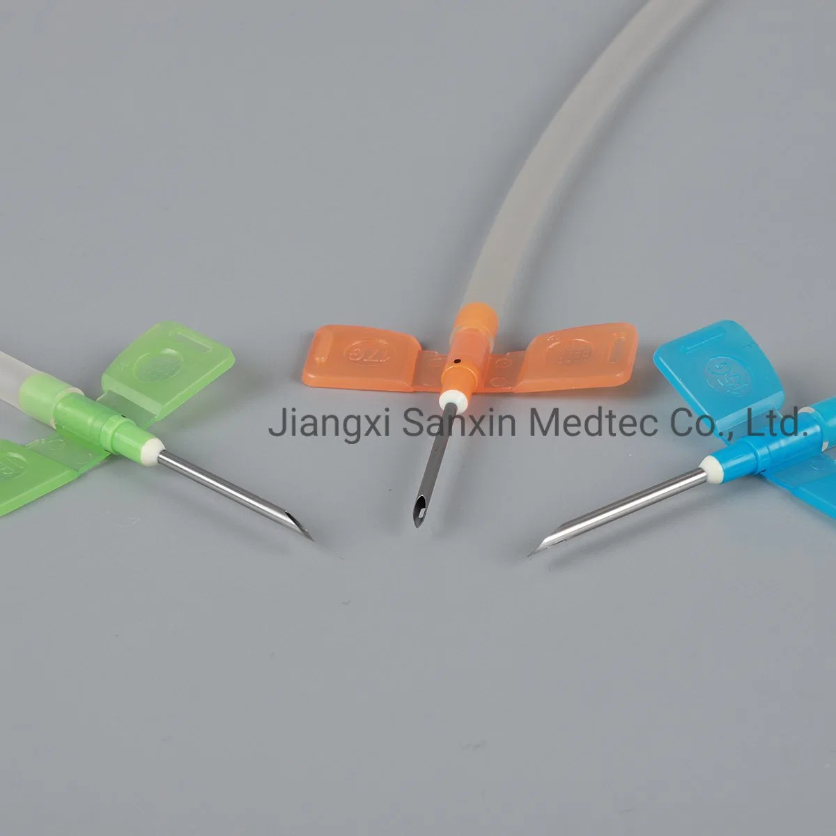 Medical AV Fistula Needle with Rotatable Wing