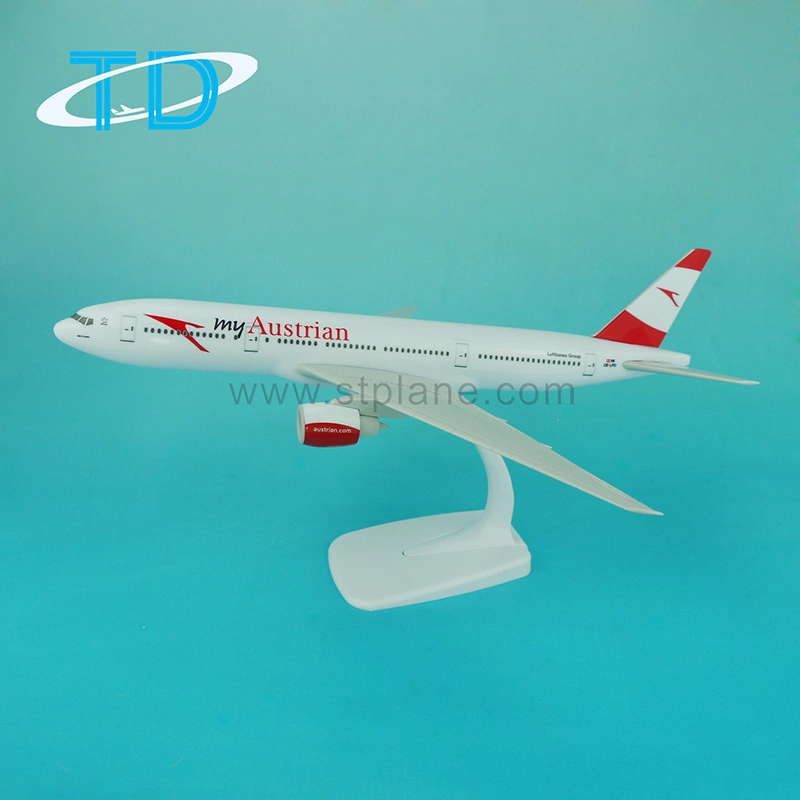 Austrian 1/200 (32cm) B777-200 Plastic Plane Model for Business Gift and Sales