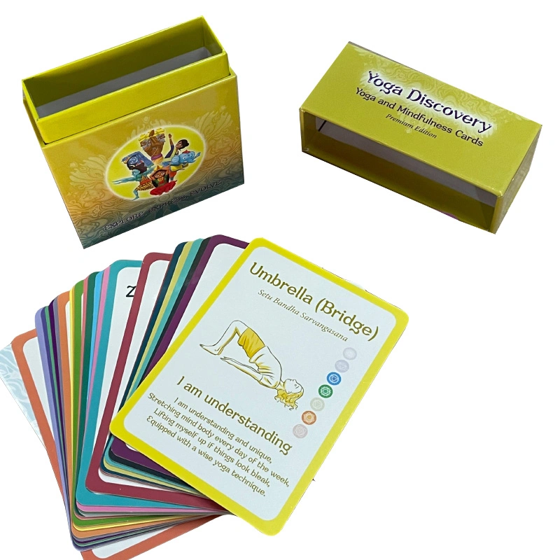 Cartes de conception personnalisées brillantes couleur pour impression avec boîte personnalisée