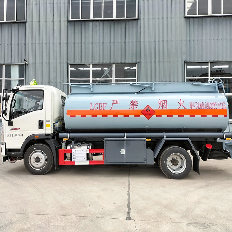 China Precio Razonable DFAC Mini Pequeño Móvil 8000L Fuel Bowser Camión Cisterna de Aceite con Dispensador de Combustible en Venta