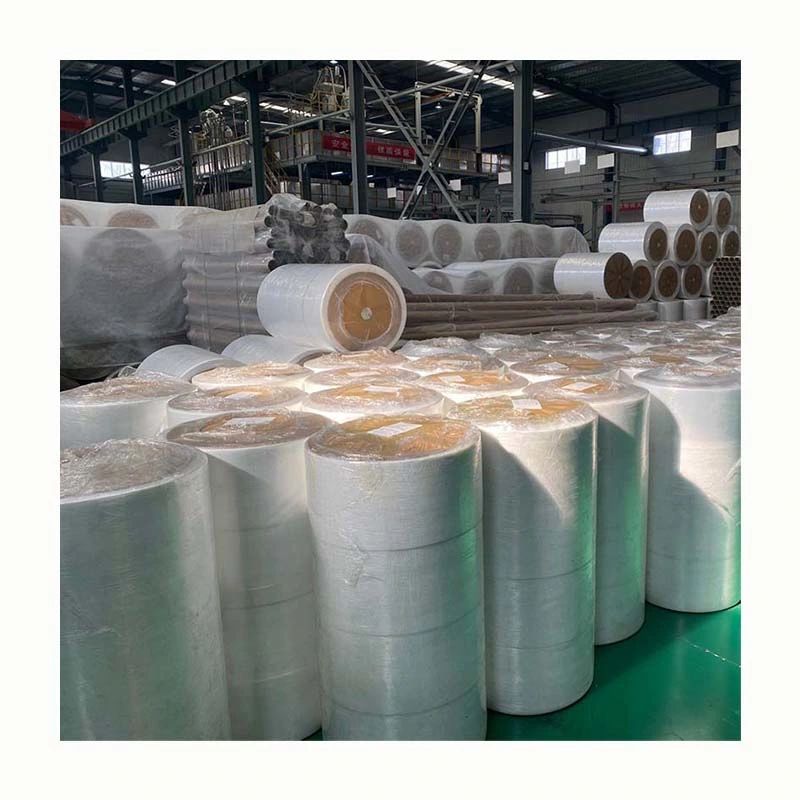 Suministro de la fábrica China Monos protectores de médicos no tejido Tejido laminado impermeable