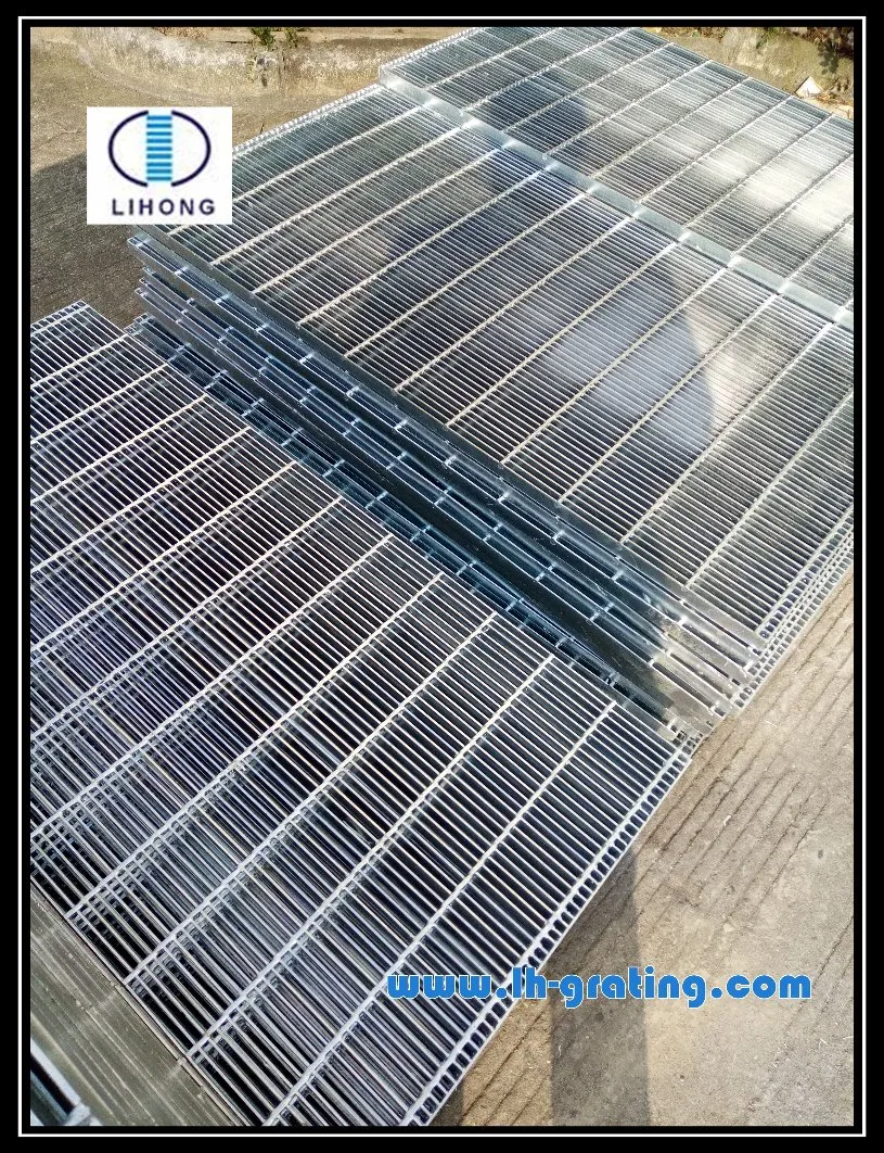 High quality/High cost performance HDG Steel Grating for Oil Refinery