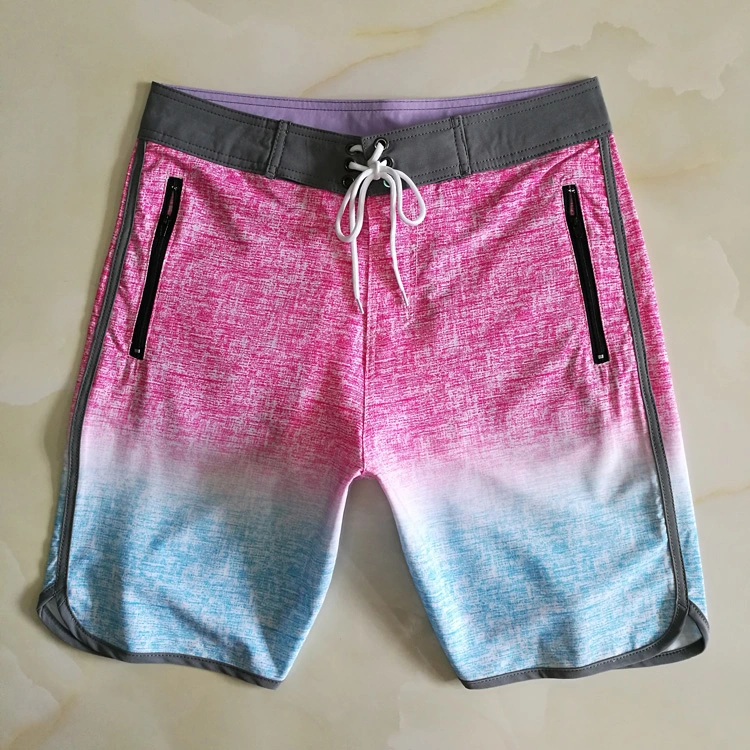 Shorts de plage de sublimation à changement de couleur en polyester pour hommes en gros.
