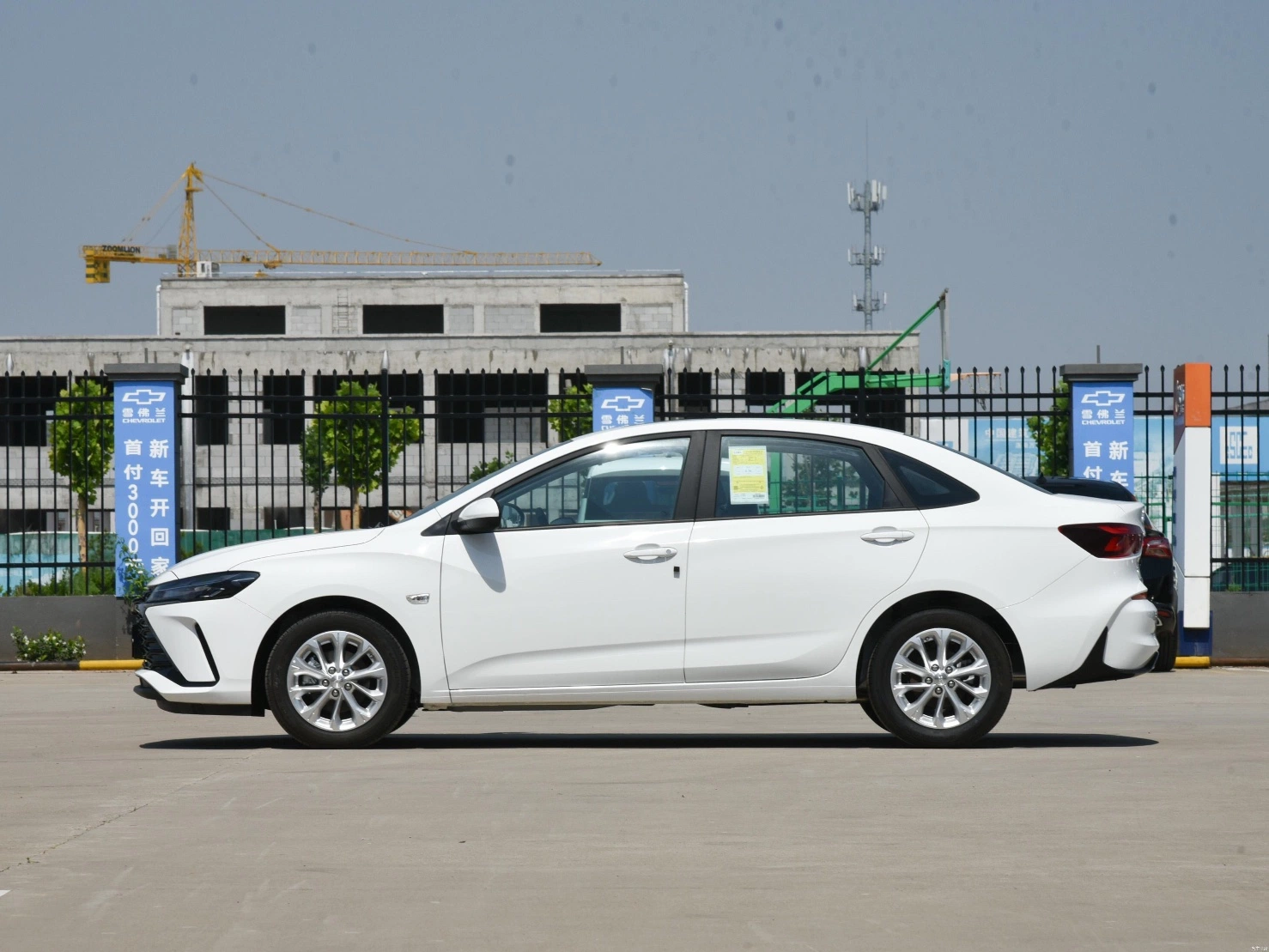 Chevrolet Monza 1,5L Blanco 2023 Modelo Disfruta de la Edición Nuevo coche