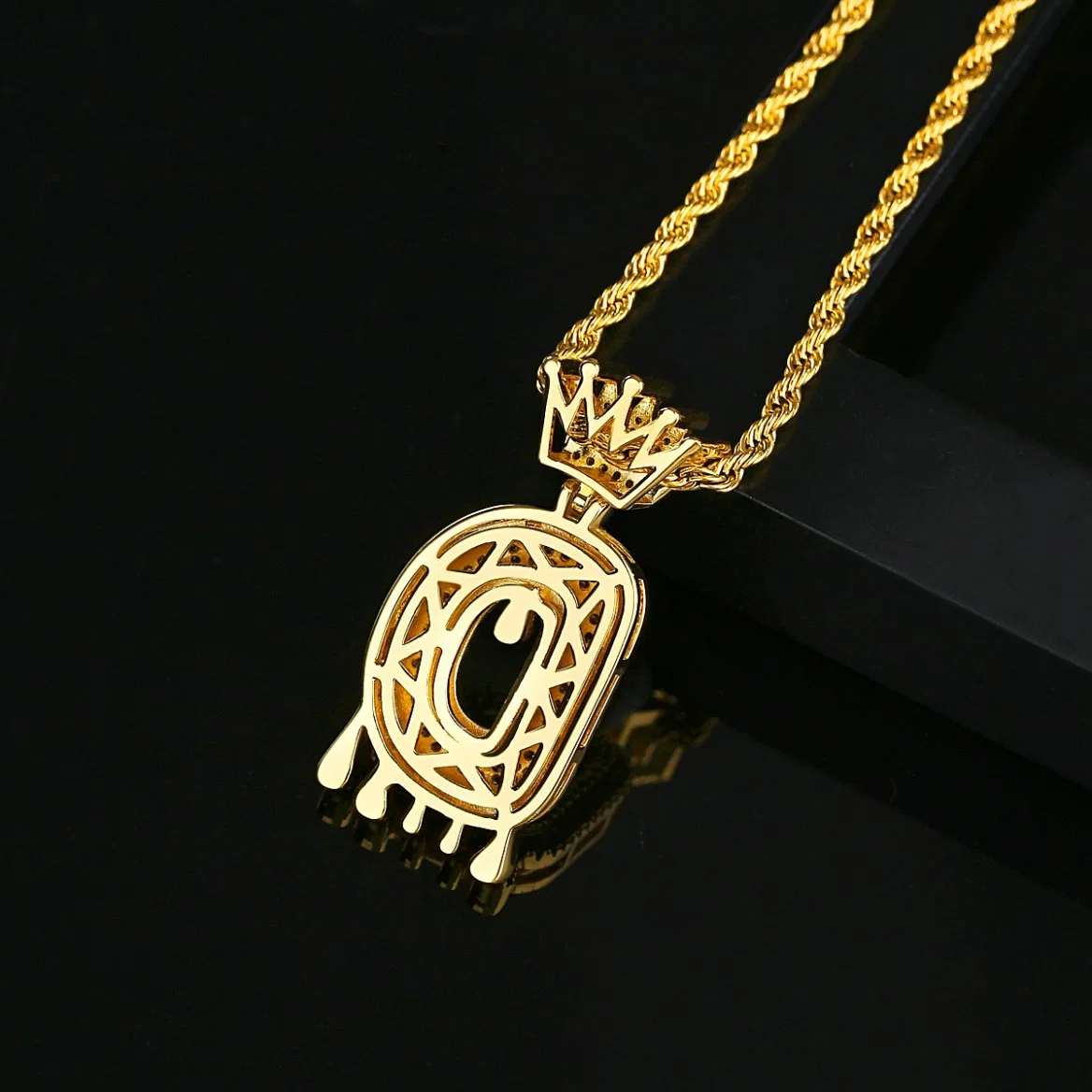 Men Gold Plated Hip Hop Twist Chain 26 Initial Letter Pendant Necklace Jewelry with Full 3A Zircon Stone