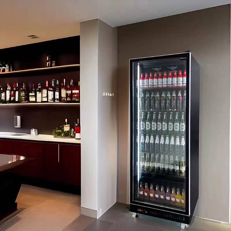 Réfrigérateur à porte en verre sur mesure pour les supermarchés et les bars commerciaux.