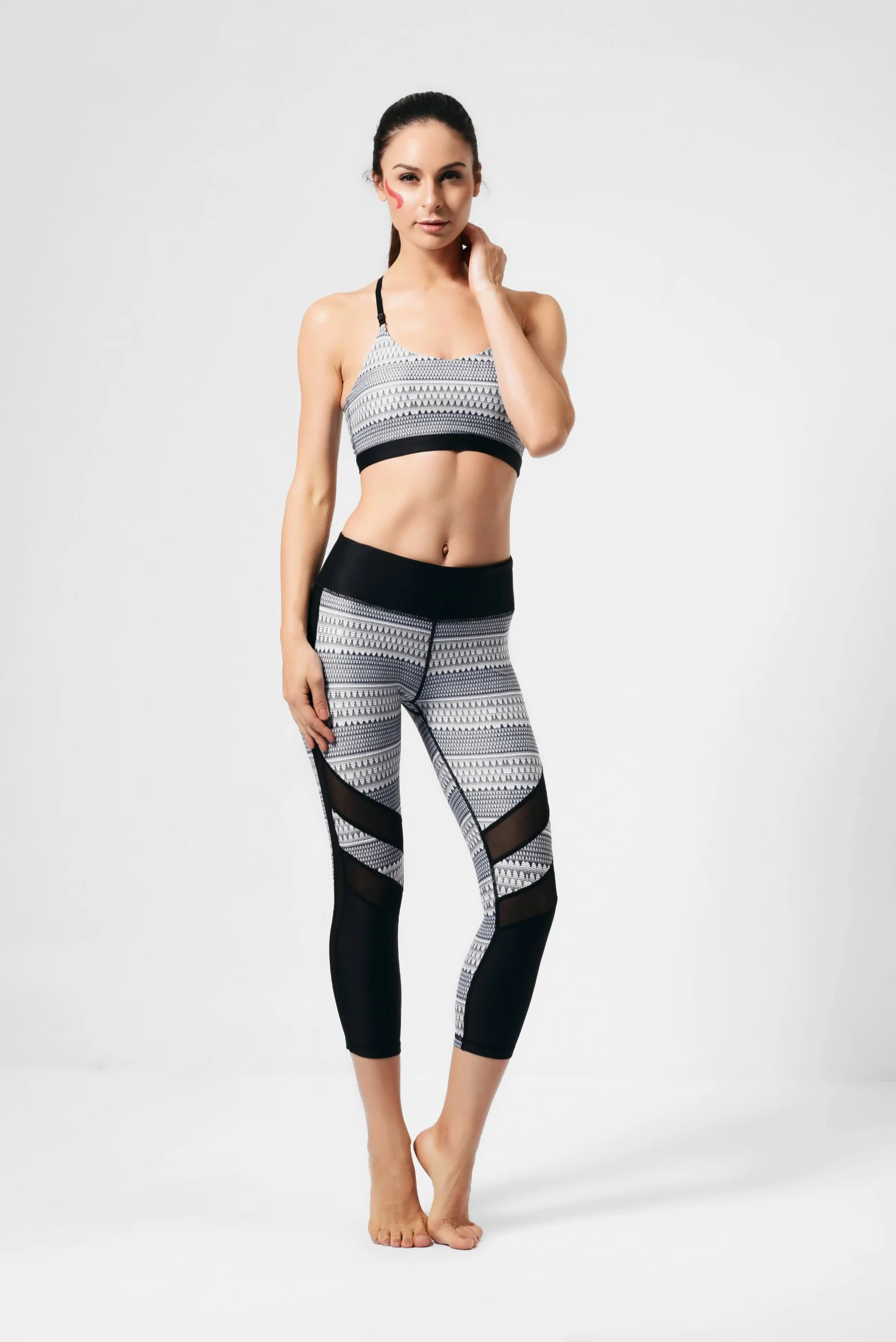 Hot Sale Bulk Custom Stripped Strappy Crossing Back Grained Yoga Sport Fitness Bra&Pants Sets