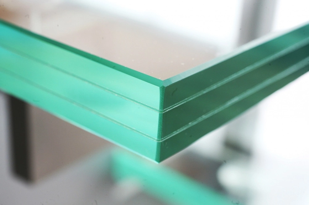 Laminated Glass for Furniture and Building Window (TX-0008) with BS6206, En12150