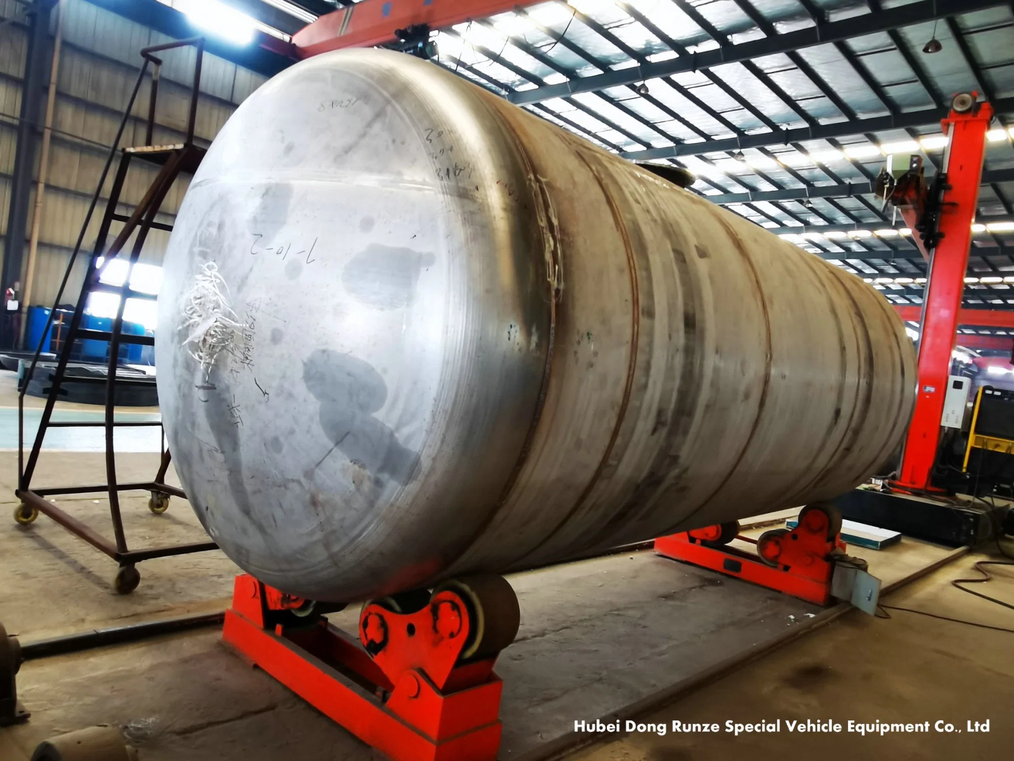 Cylindrical SS304 Stainless Steel Chemcial Liquid Storage Tank