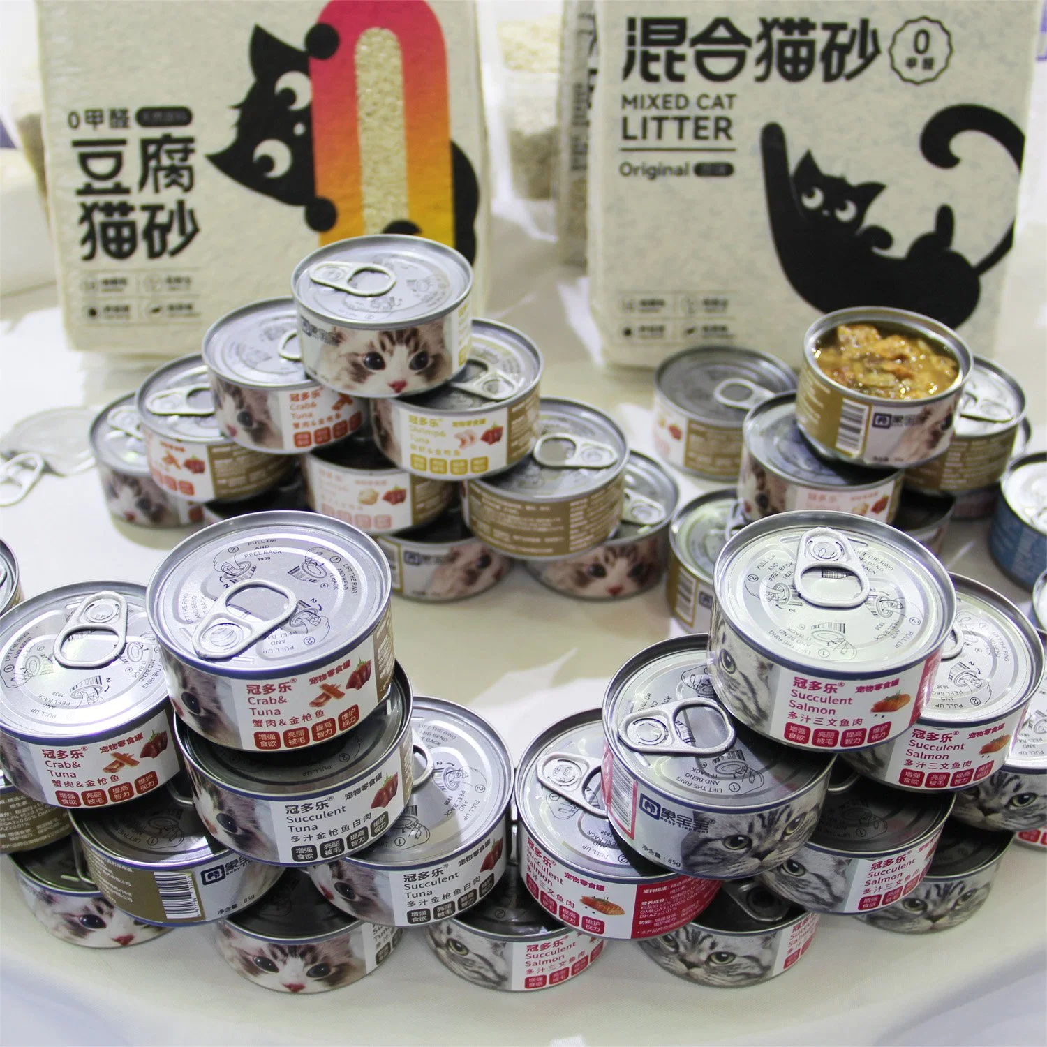 100% Natural Healthy Various Nutrition Canned Salmon Wet Dog Treat Cat Food Liquid Pet Product