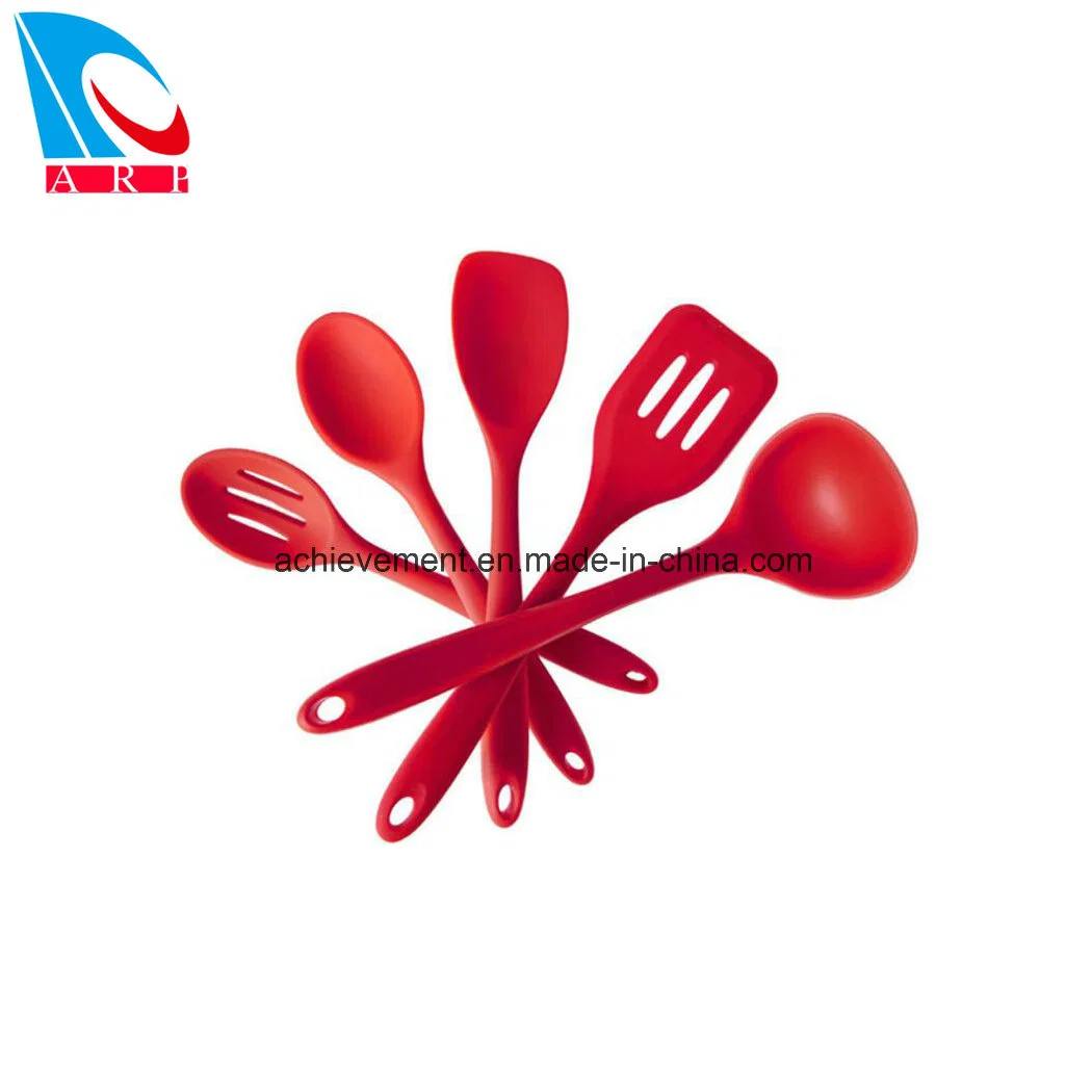 Popular Red Bakeware Heat Resistant Silicone Utensils Sets FDA Approved