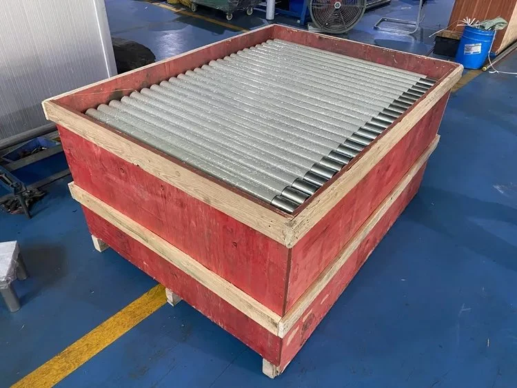 Hongrui Suitable for The Woodworking Industry Oxidation-Resisting Steel Conveyor Roller