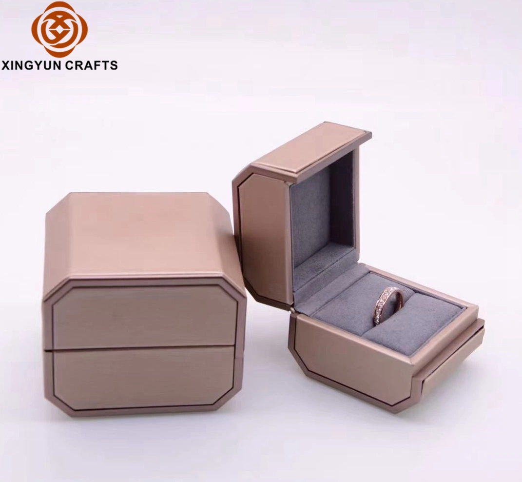 Microfiber Inside Wholesale/Supplier White Color Custom Luxury Leather Jewellery Box Gift Packaging for Jewelry