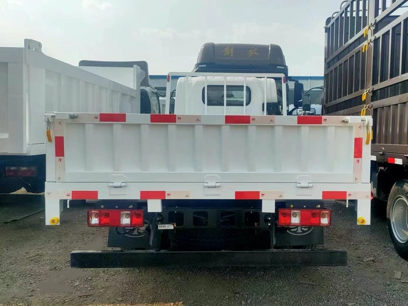 Sonderanfertigungen FAW 4X2 5 Tonnen LKW/LKW