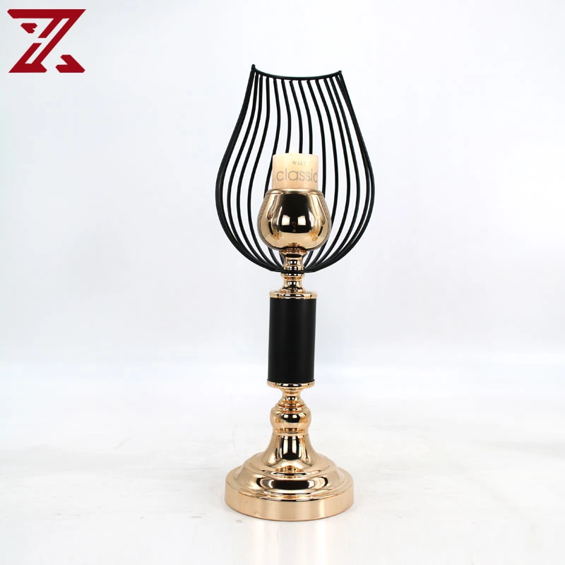 Directa de Fábrica moderna forma de linterna de metal dorado candelabro de hierro Decoración