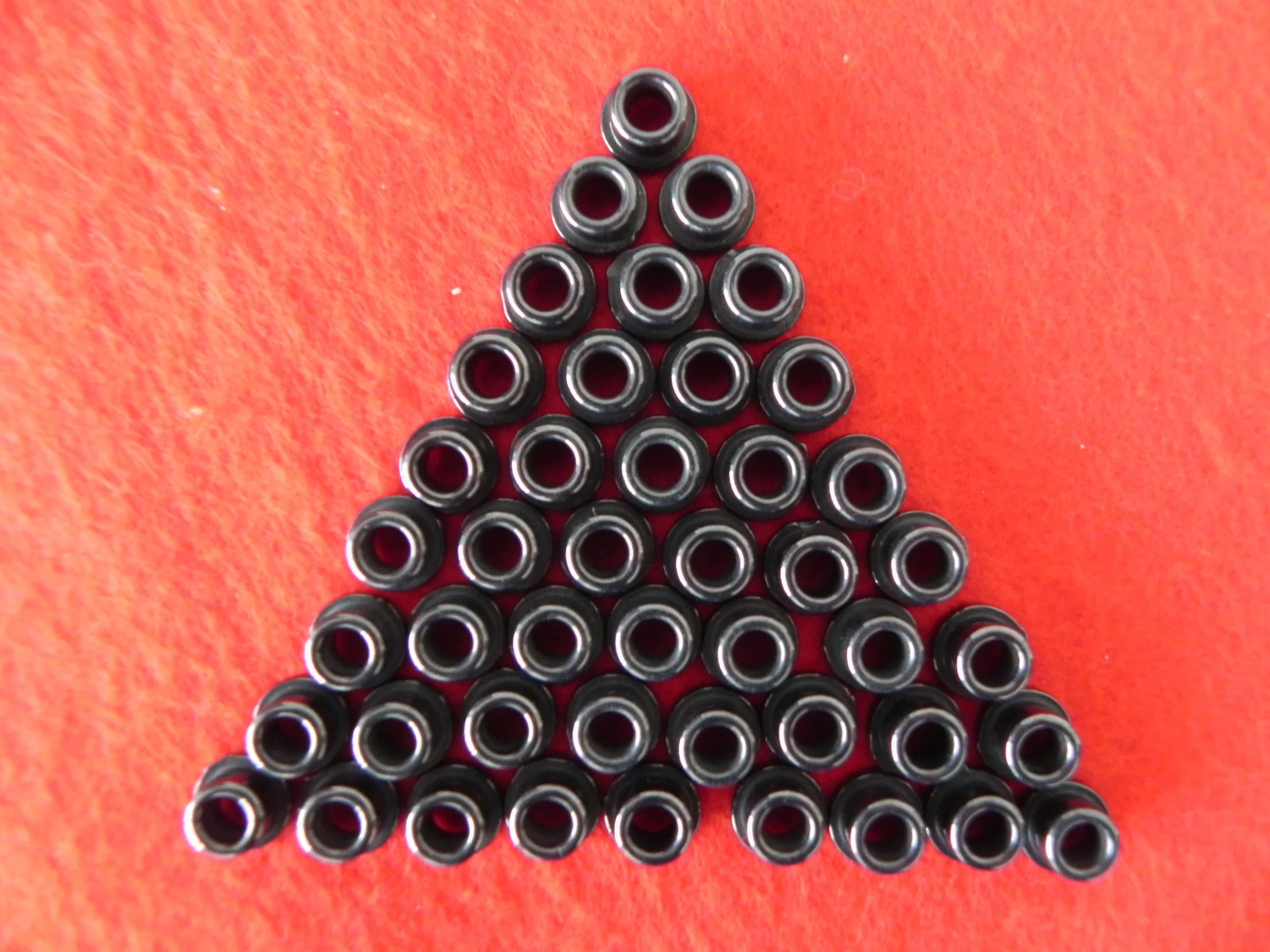 High Mechanical Strength and Good Electrical Insulation TiO2 Ceramic Titanium Oxide Ceramic Eyelet Good Service