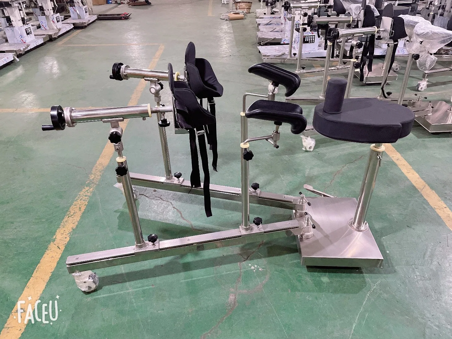 Medical Equipment Cheap Multi-Purpose Stainless Steel Orthopedics Traction Frame for Operation Table