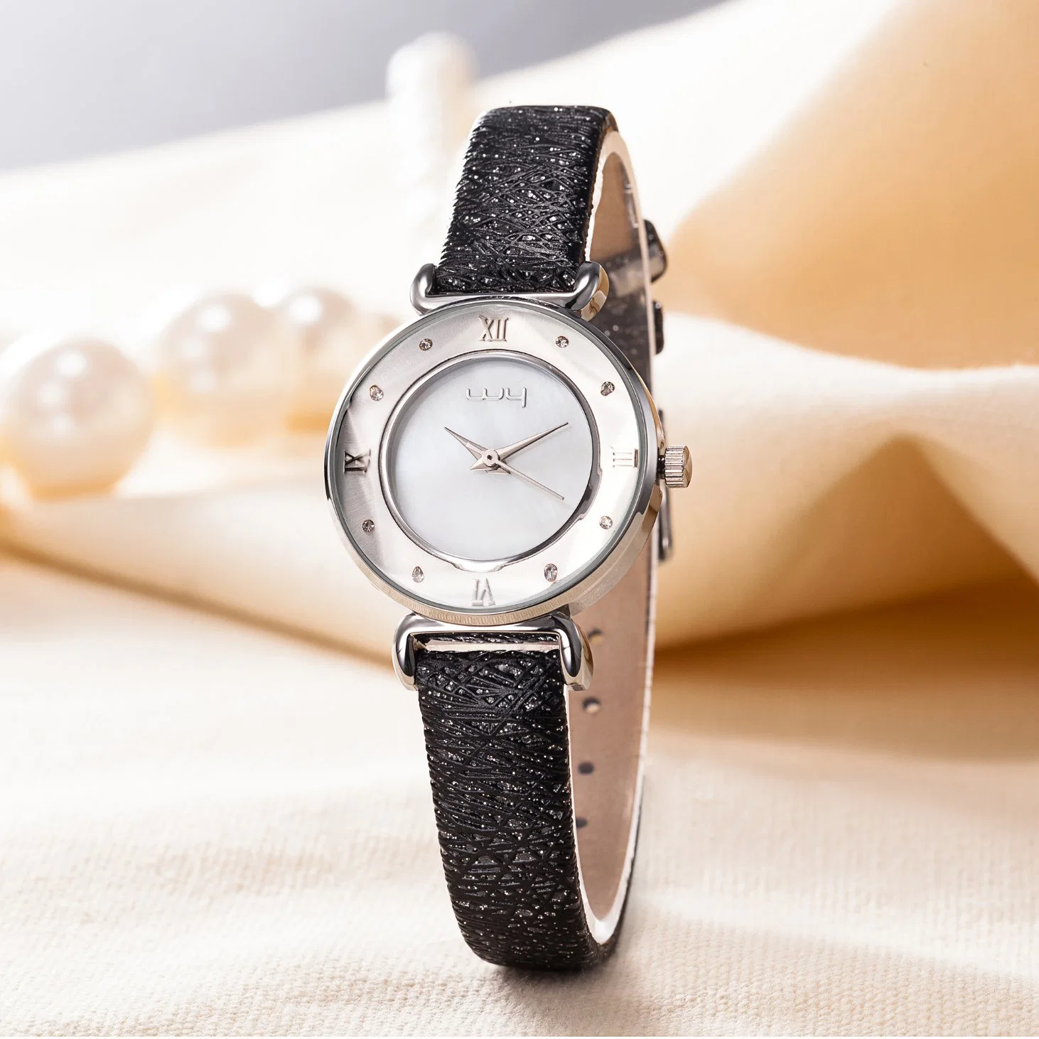 Cheap Vogue Modern Lady Classic Charming Women Wrist Watch Wy-094