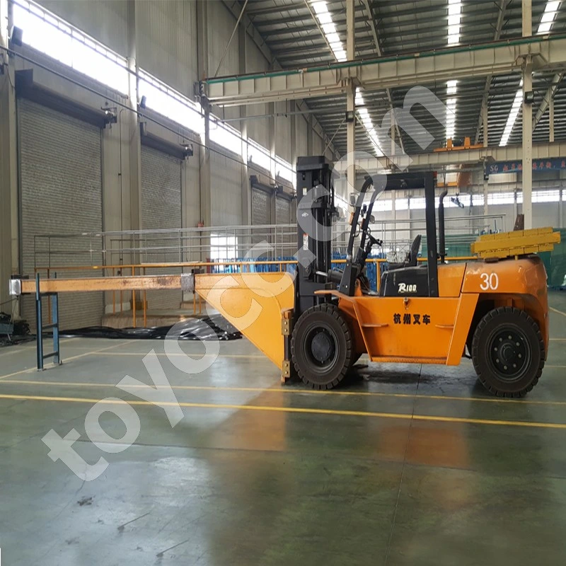 Forklift Attachment Loading/Unloading Glass Crate From Closed Container