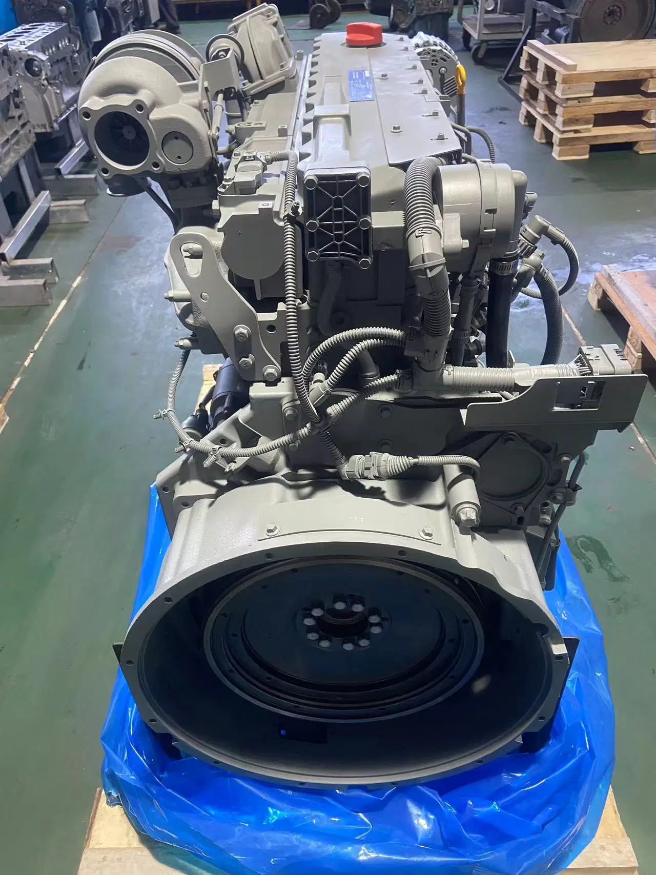 DEUTZ wassergekühlter Dieselmotor 168kw 2100rpm Tcd2013L06 2V für Generator