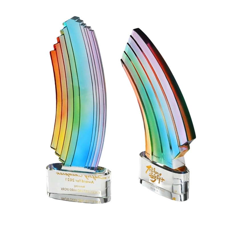 Fábrica de China Wholesale personalizar el diseño y producción de gama alta de empresa regalo logotipo personal recuerdos Premio premio 3D Crystal Award Trophy Cup