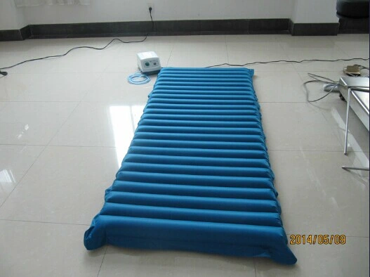 Anti Decubitus Medical Mattress Air Bed with Pump (YD-B)