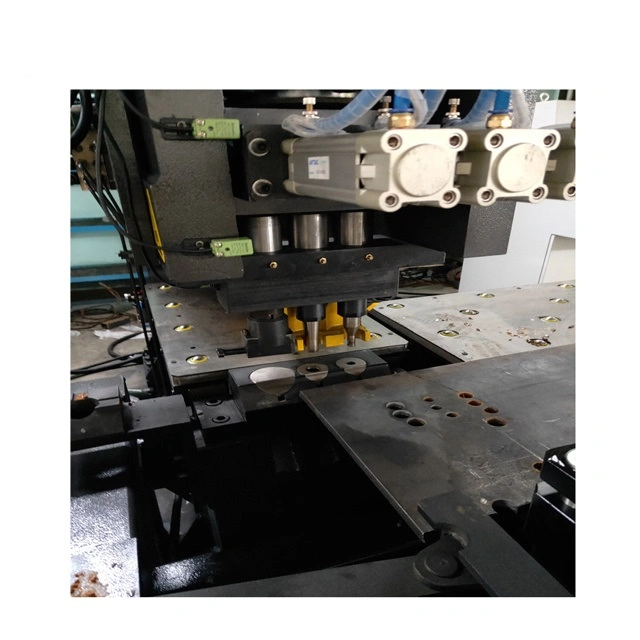 CNC Hydraulic Punching and Marking Machine for Plates