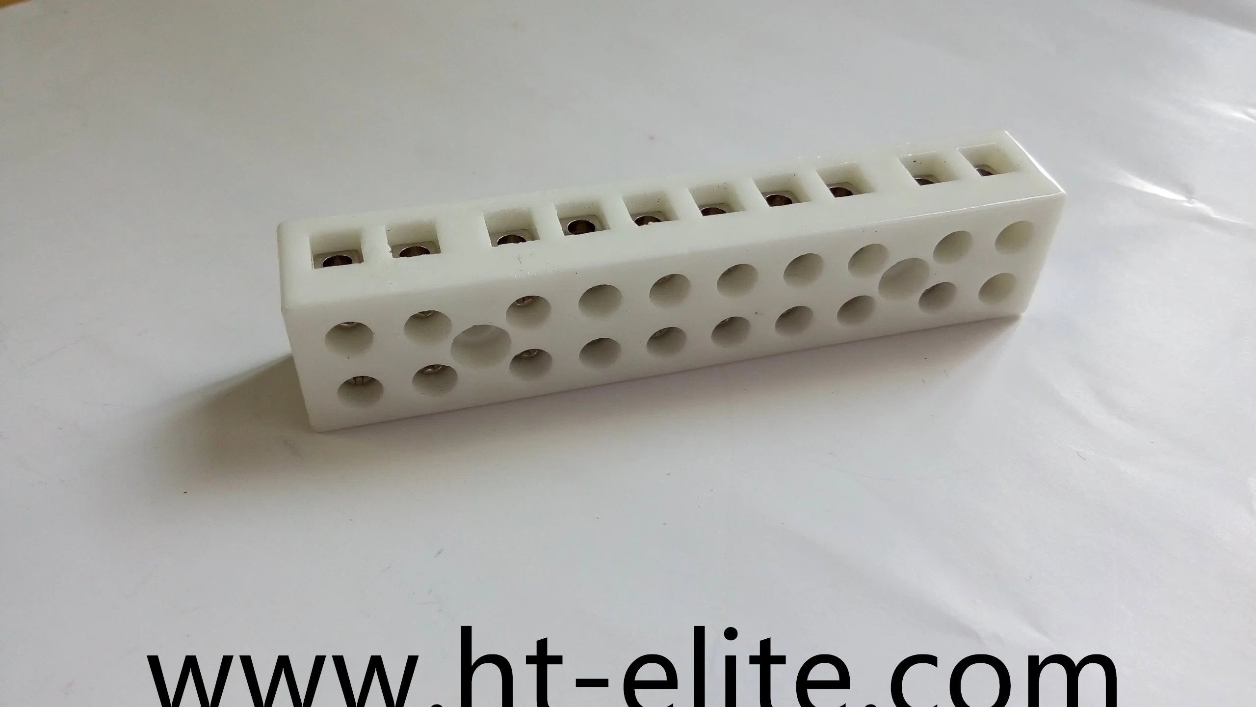 Steatite Ceramic 5-50A High Temperature Thermocouple Electric Ceramic Terminal Block