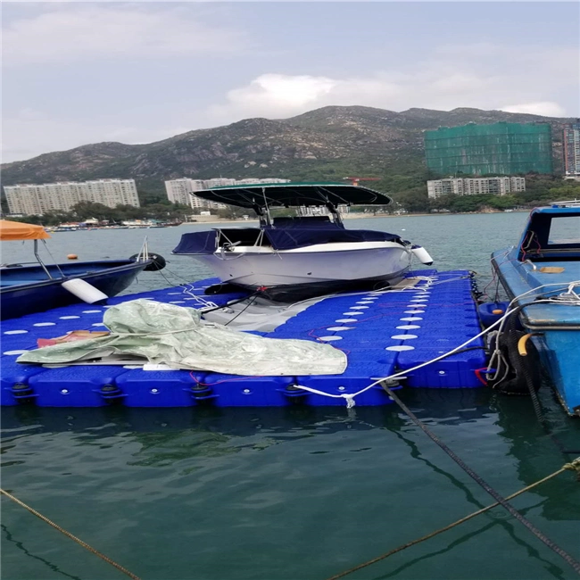 Marina Equipment in Floating Dock Inflatableplatform for Big Boat with Roller Cube