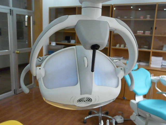 Faro Dental Operating Light with CE Made in Italy