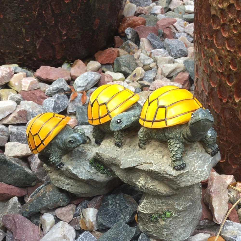 Solar betriebene Schildkröten auf Log Outdoor Akzent Beleuchtung LED Garten Lichtdekoration Wyz17901