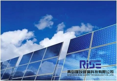 Low Iron/Anti-Impact Solar Photovoltaic Glass Panel with High Conversion Efficiency