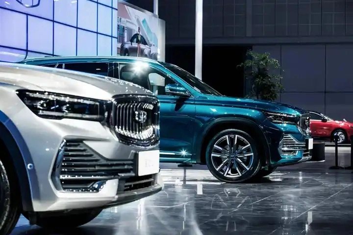 2022 Geely Xingyue L Raytheon Hi P con Nuevo Diseño Green Energy Car coche eléctrico coche híbrido para la venta con Rendimiento de alta calidad/alto costo