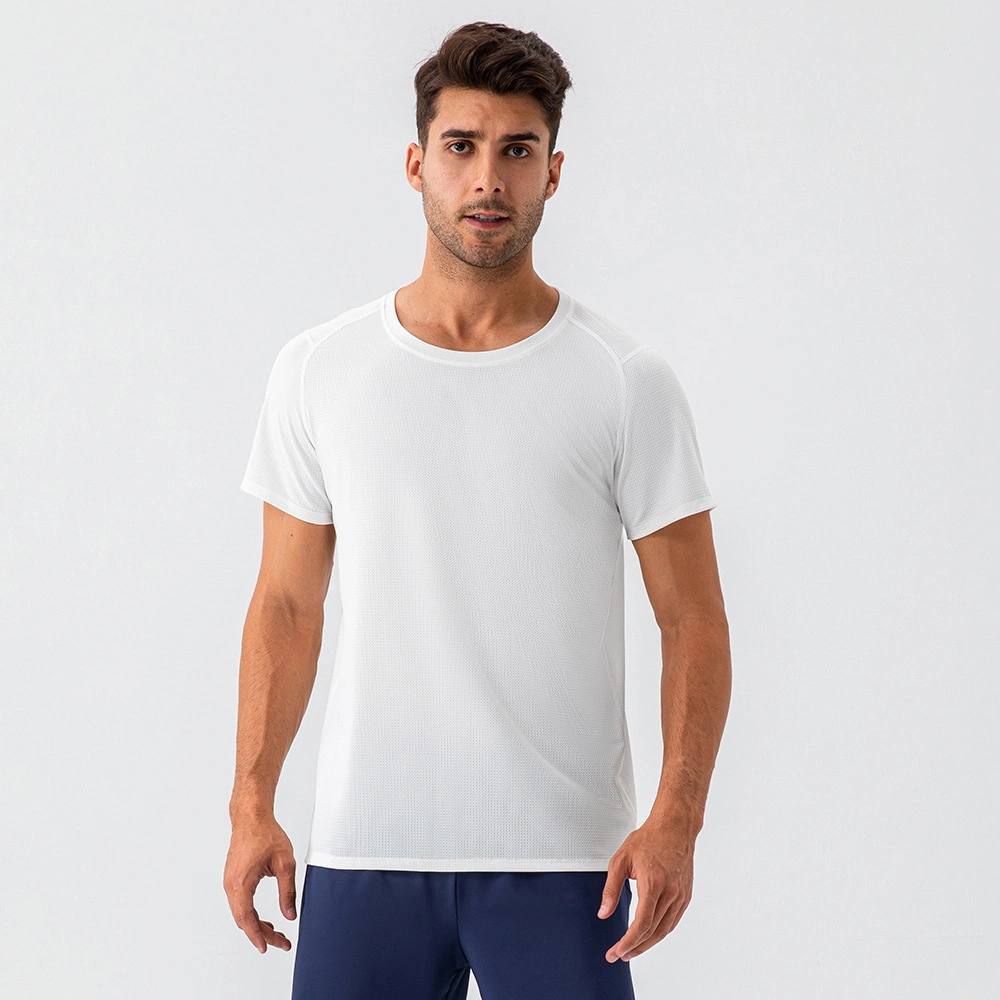 T-shirt de sport en nylon vierge respirant à encolure ronde en gros sur mesure pour hommes.