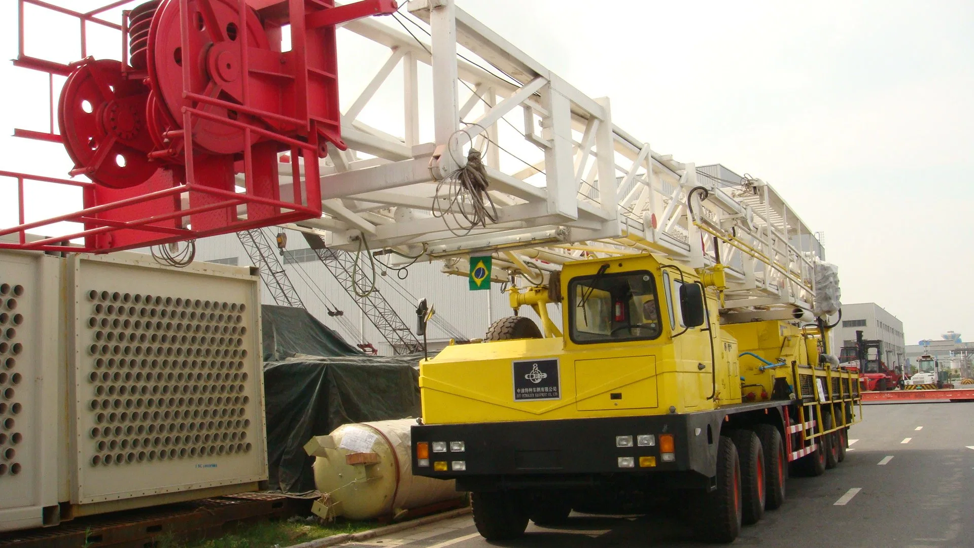 API Zj20/650hp Überarbeitungs-Rig LKW-montiertes Bohrgerät für kompletten Service