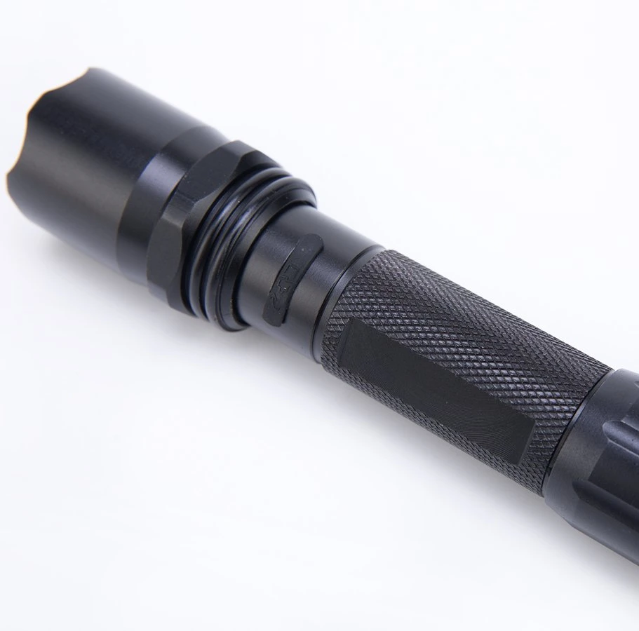 Qgsd-ZA Long Endurance Portable Outdoor Chargeable Self-Defense Torch strong Bright Фонарик