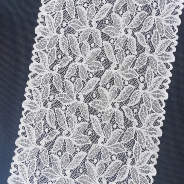 Knitting Lace Polyester Lace Rigid Lace for Lingerie Lady Dress Garment Accessory