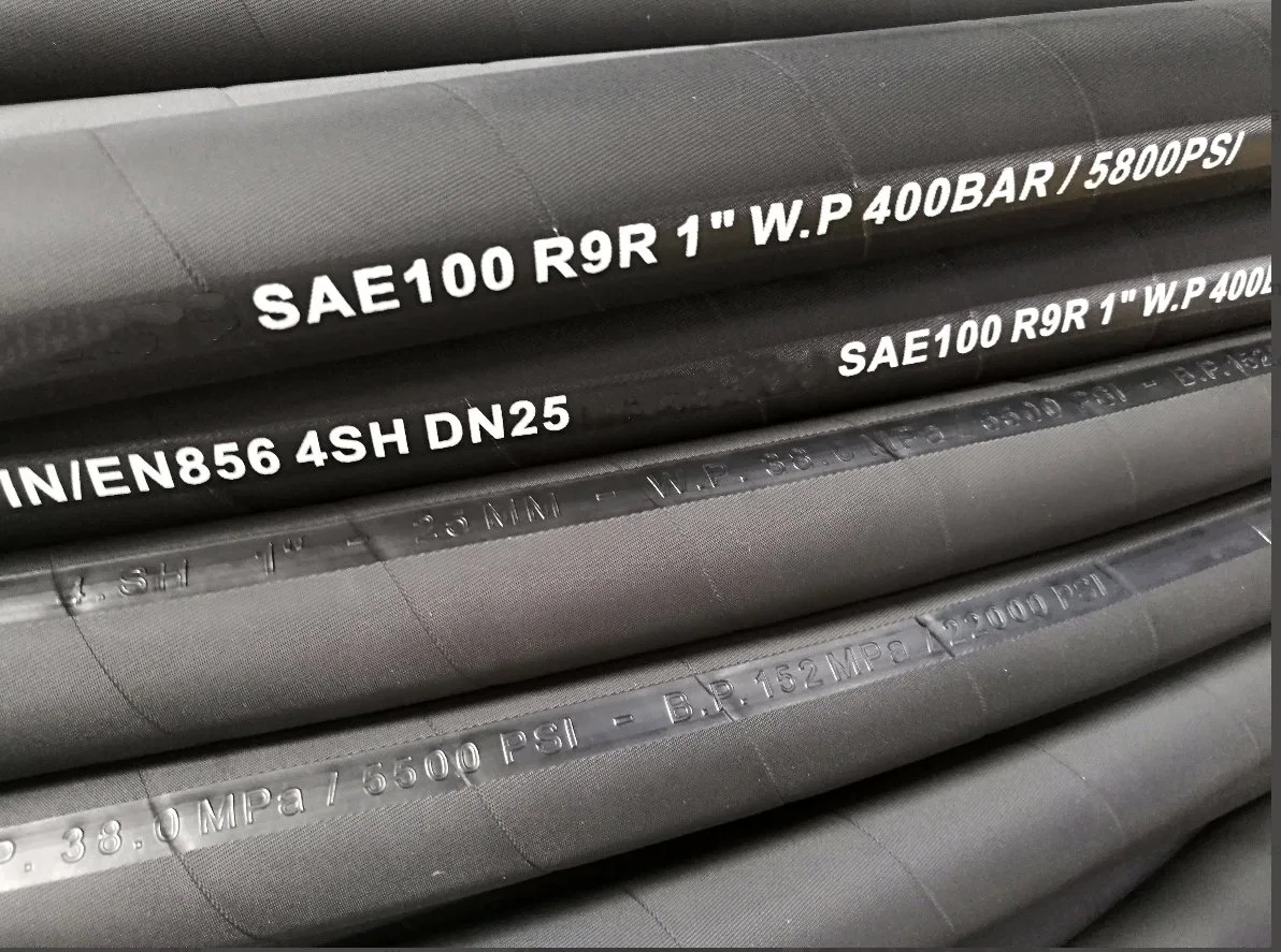 SAE100r R9 DIN En856 4sp Flexible Hydraulic Hose Steel Wire Spiral for Industry System