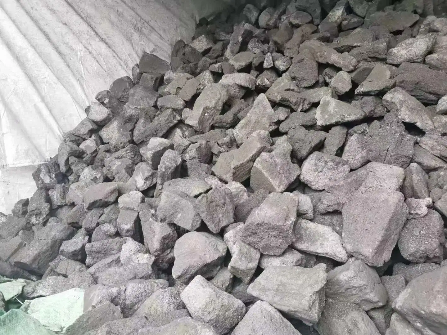 Factory Wholesale Metallurgical Coking Coal for Industrial Blast Furnace Injection with High Fixed Metallurgical Coke
