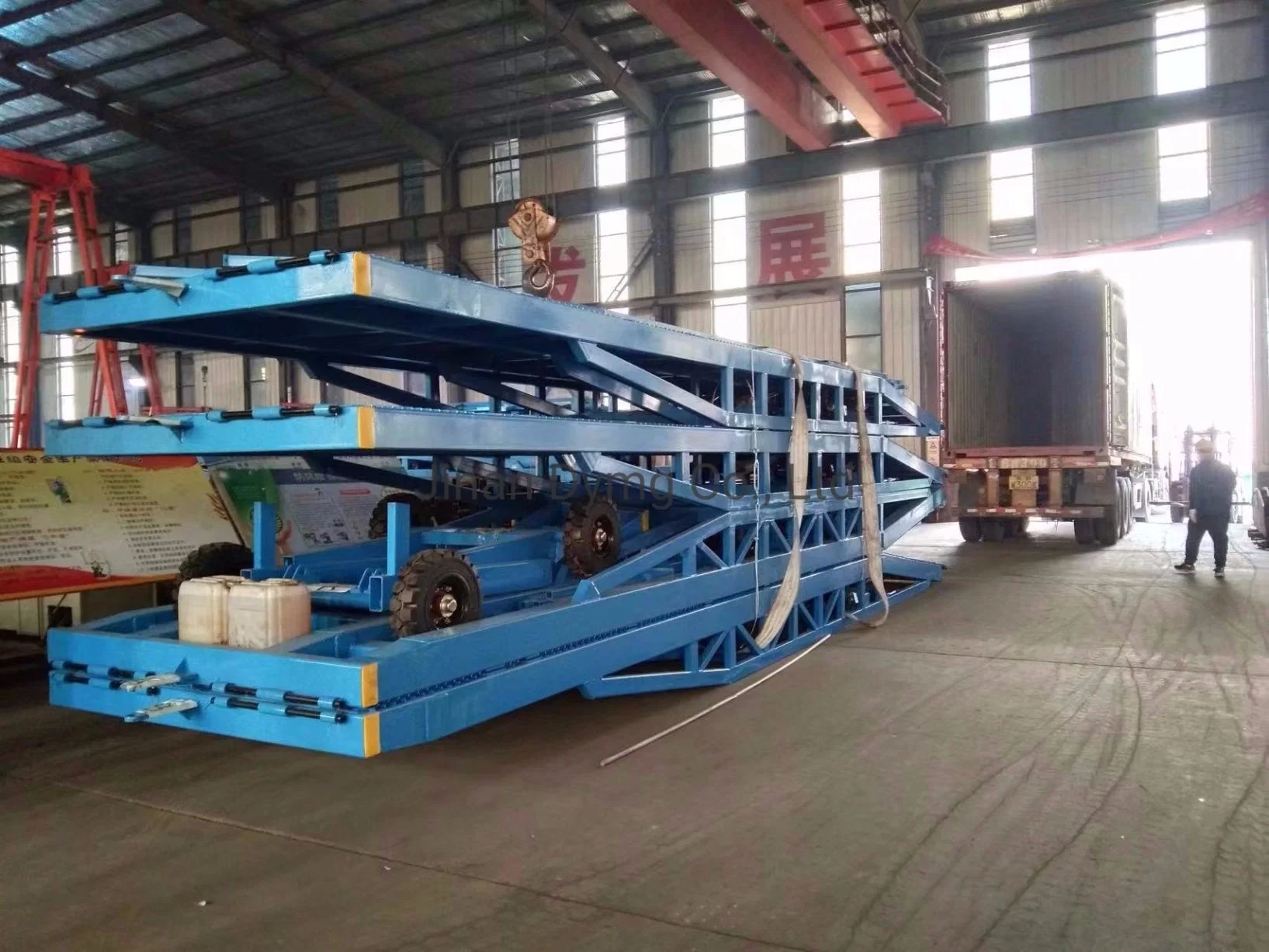 Manual 8t 10t 12t Hydraulic Loading Equipment for Warehouse Forklift