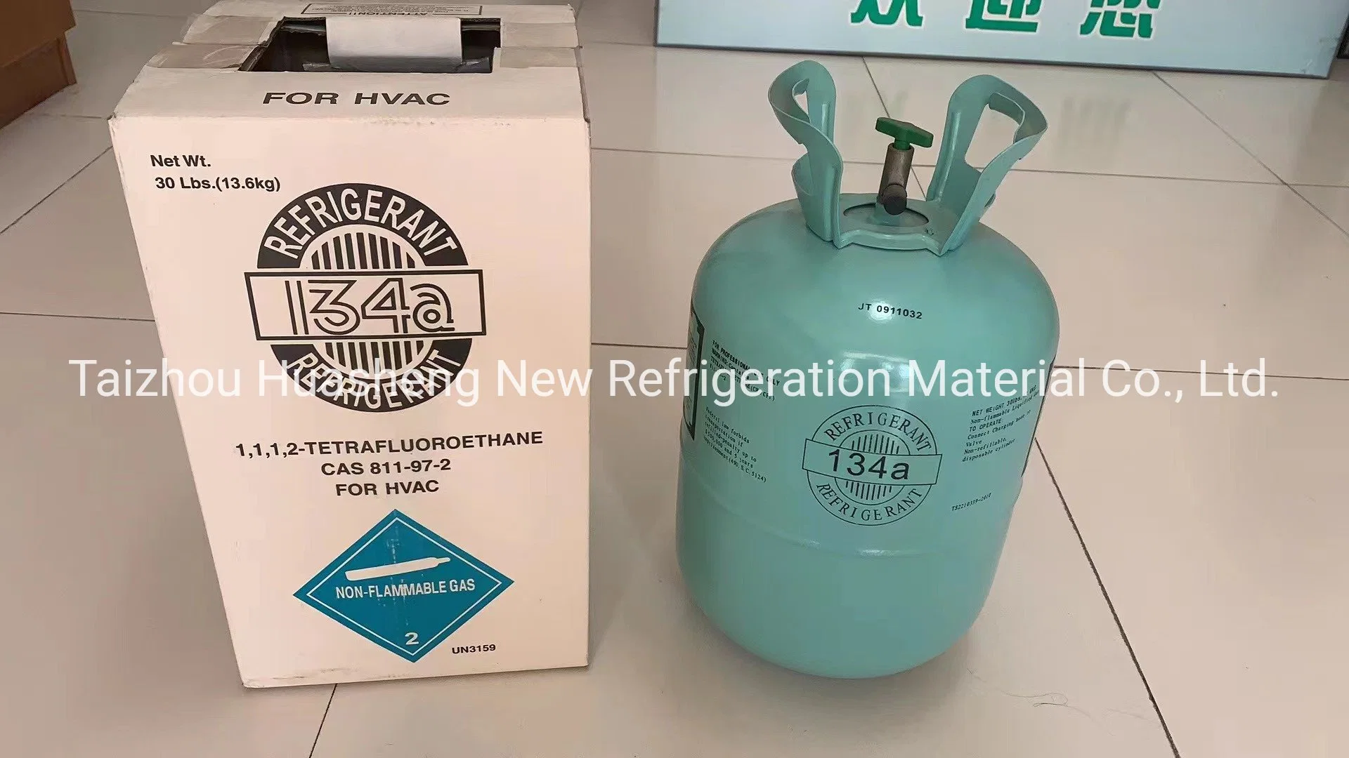 Above 99.95% Purity 13.6kg/30lb Disposable Cylinder Refrigeration 134A / Refrigerant R134A Price