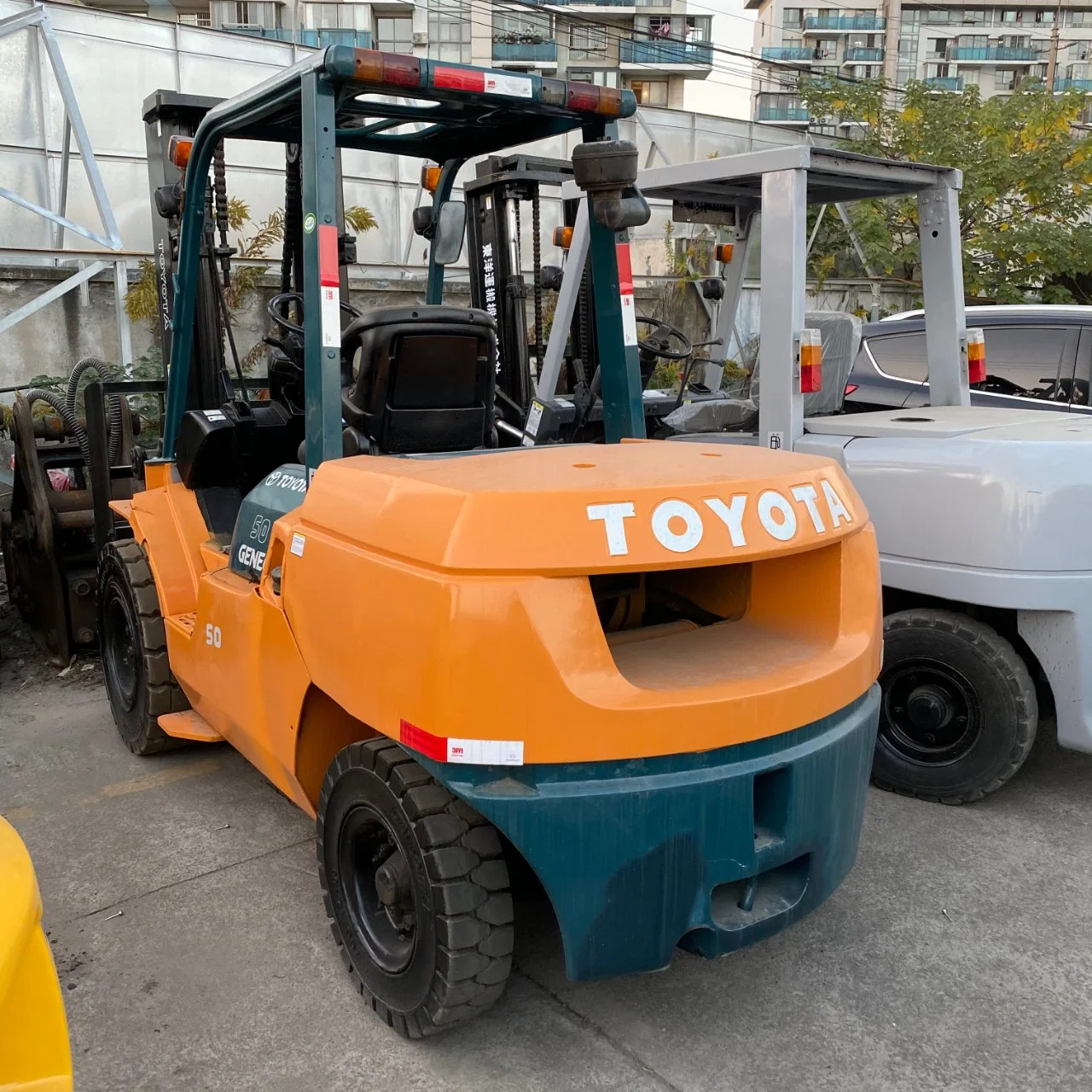 Utilizado em Toyotaa, 5 toneladas, 7 f, elevação do carro elevador de segunda mão Equipamento