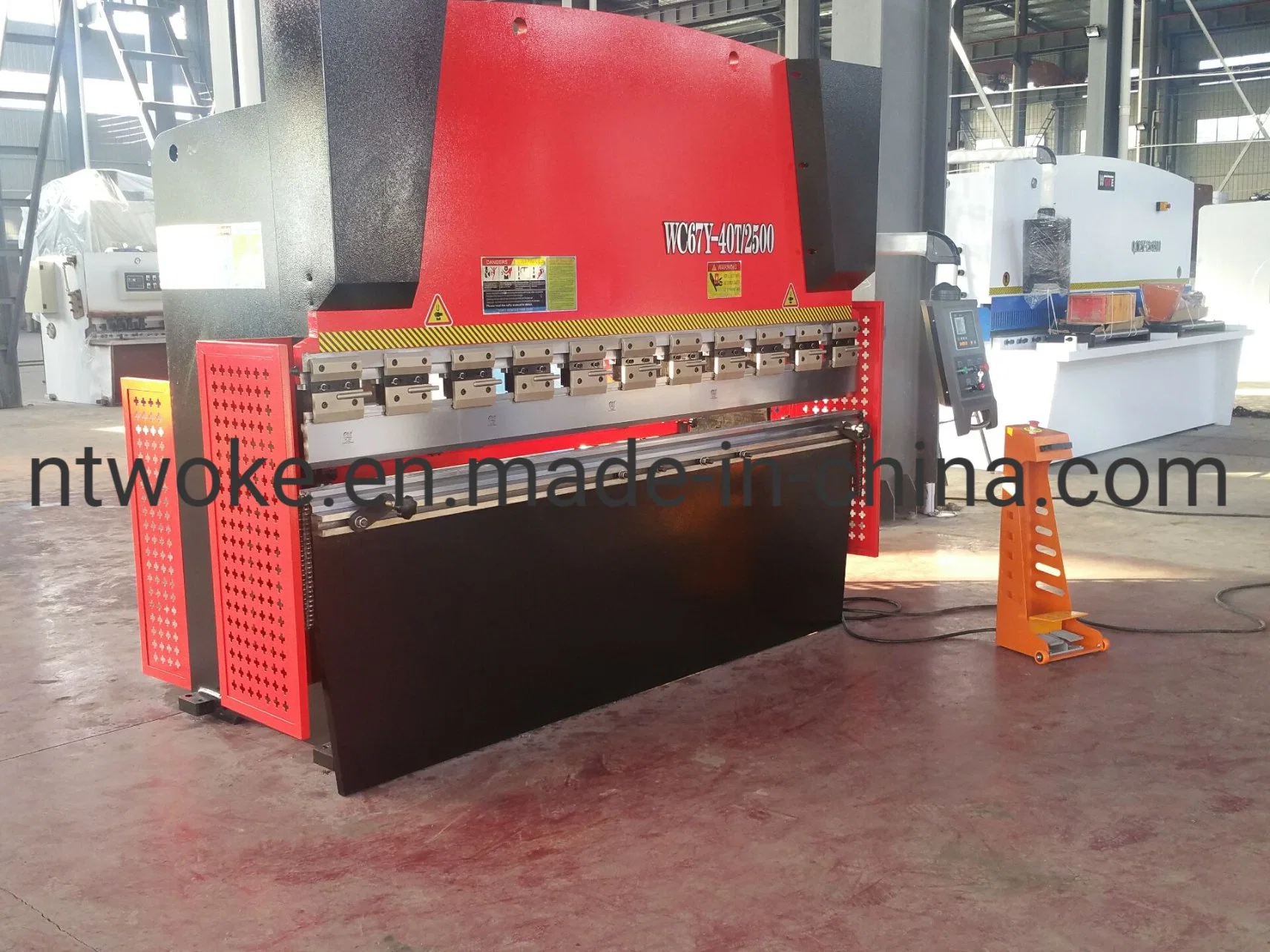 Export to Vietnam Hydraulic Press Brake Wc67y-40t/2500