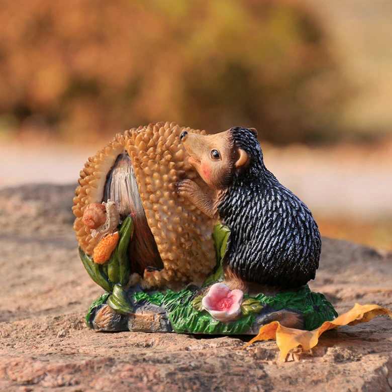 2020 New Design for Animal Resin Folk Hedgehog Crafts