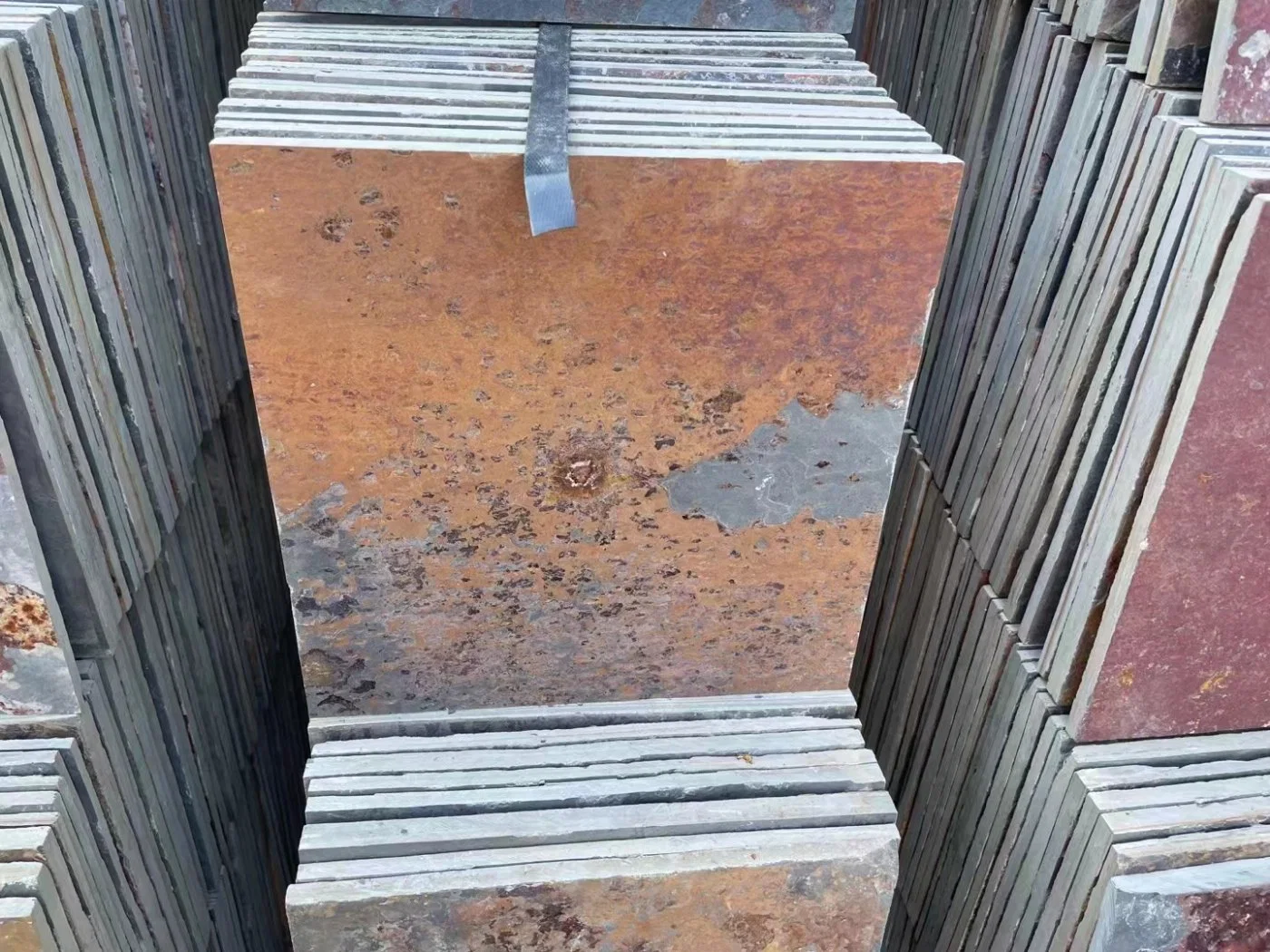 Original Factory Natural Rusty Slate Stone for Exterior/Interior Building Wall/Floor