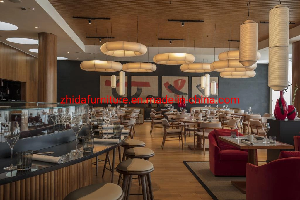 Hotel 4 Estrellas Mobiliario para banquetes Restaurante tejido silla de comedor redonda Mesa de Comedor Silla con bastidor de madera maciza