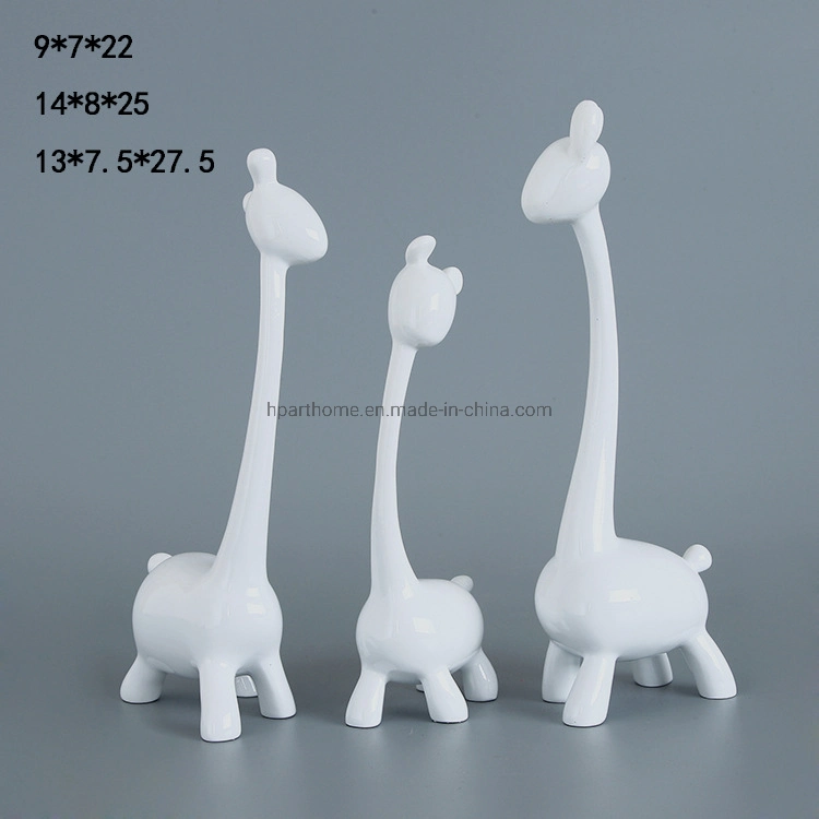 New Cartoon Natural Resin Giraffes Figurines Staues Set of Three