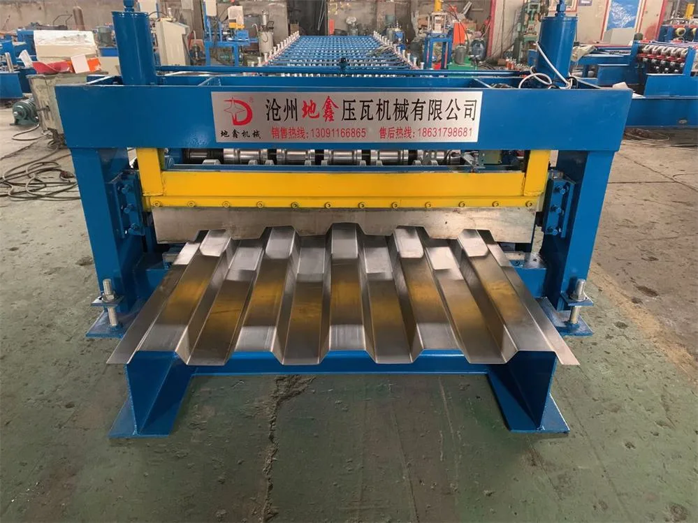 Construction Engineering Machinery Steel Wall and Roof Panel Roll Forming Machine