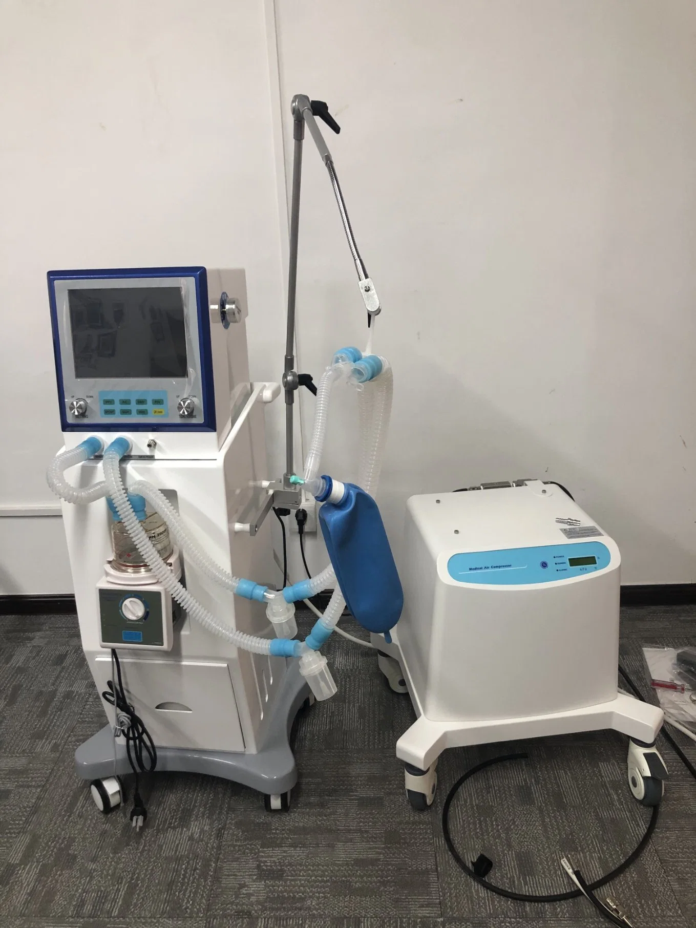 My-E003A Breathing Apparatus Hospital Medical Device Ventilators Machine for ICU